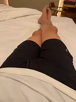 Snapshot of tanhualang001 chatting on April 2026 01:38:02 PM tanhualang001 online show from April 2026 01:38:02 PM