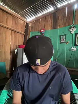 davidjan1996 online show from April 2026 03:45:01 PM