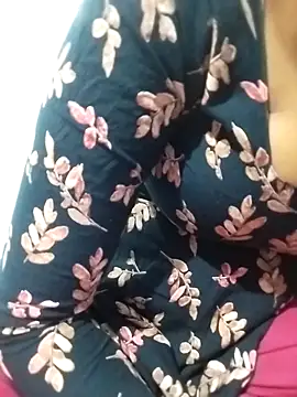 Snapshot of Pinky-hot11 chatting on March 2026 04:19:01 PM Pinky-hot11 online show from March 2026 04:19:01 PM