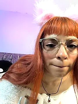 Chloee Reed online show from April 2026 09:18:01 AM