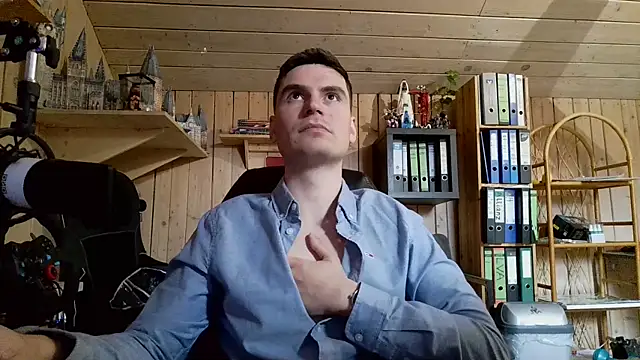 Dom-Lord  online show from April 2026 07:39:01 AM