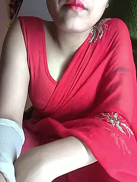 Curvy Sanaya online show from April 2026 07:33:02 PM