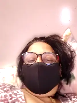 purvi46 online show from April 2026 06:16:01 PM