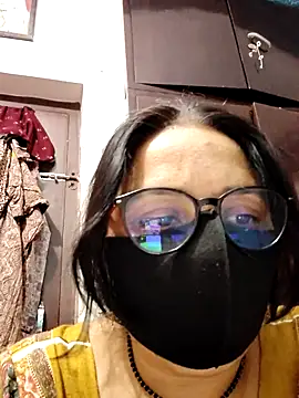 purvi46 online show from April 2026 07:07:02 PM