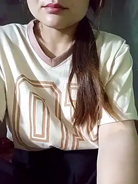 Snapshot of -Tipo- chatting on April 2026 06:08:02 PM -Tipo- online show from April 2026 06:08:02 PM