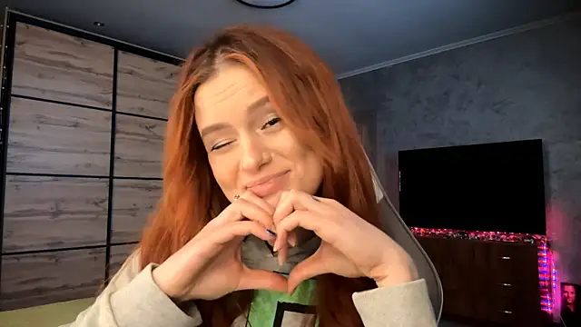 FoxyEmma online show from April 2026 03:09:02 PM