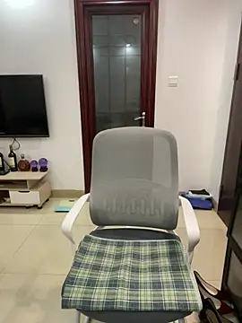 meimeibuguai online show from April 2026 12:38:01 PM