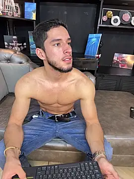 axel tone online show from March 2026 09:48:01 PM