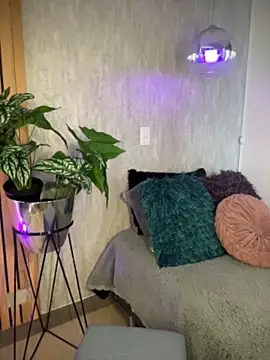 EmmaVonn online show from April 2026 07:36:01 PM