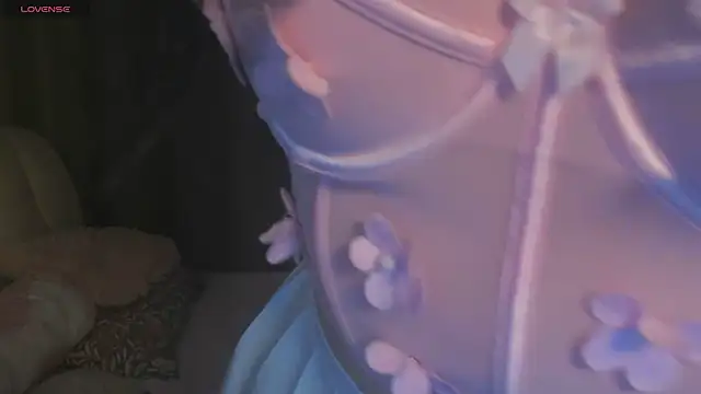 VelvetMelissa online show from April 2026 03:27:02 PM