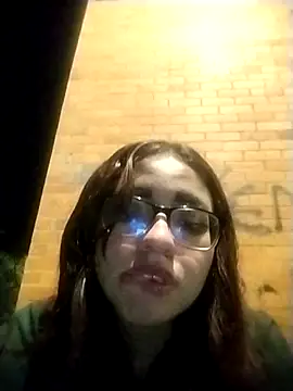 Snapshot of martina_7 chatting on April 2026 11:46:01 PM martina 7 online show from April 2026 11:46:01 PM