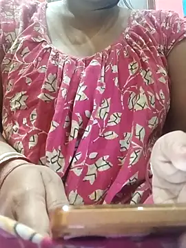 itz-liliroy online show from April 2026 11:20:02 PM