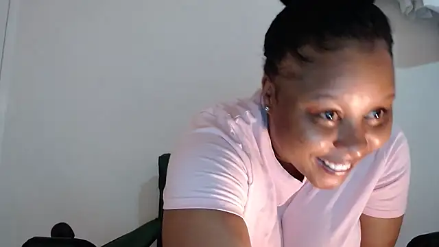 Snapshot of xxZoeyx chatting on March 2025 07:21:02 AM xxZoeyx online show from March 2025 07:21:02 AM