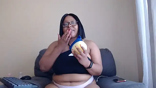 xxZoeyx online show from February 2026 04:38:01 AM