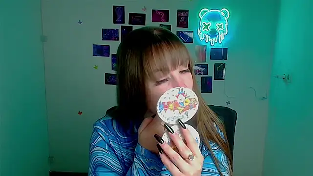 Tiffani Angel online show from April 2026 05:36:02 AM