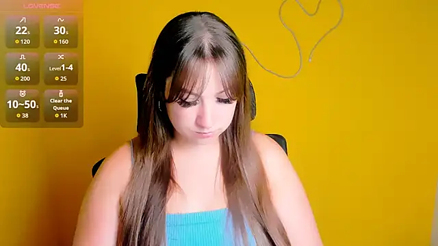 Snapshot of Tiffani_Angel chatting on July 2026 05:32:02 AM Tiffani Angel online show from July 2026 05:32:02 AM