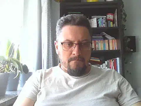 Snapshot of 19cmSlave chatting on April 2026 11:47:02 AM 19cmSlave online show from April 2026 11:47:02 AM