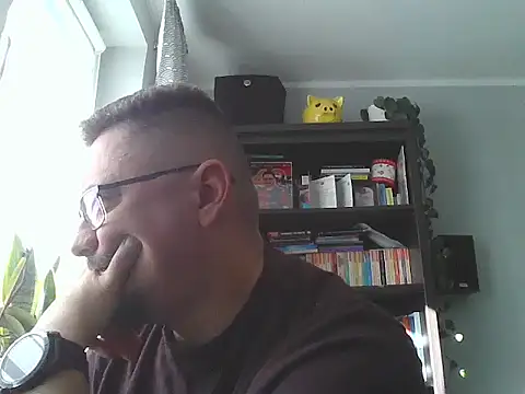 Snapshot of 19cmSlave chatting on May 2026 06:09:01 AM 19cmSlave online show from May 2026 06:09:01 AM