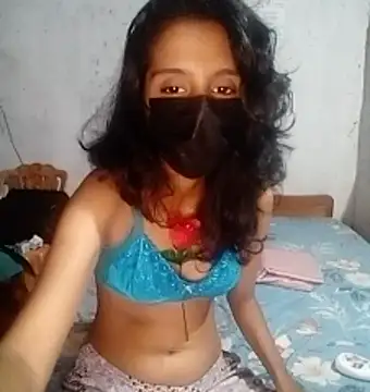 Snapshot of manu_babe chatting on April 2026 04:48:01 PM manu babe online show from April 2026 04:48:01 PM