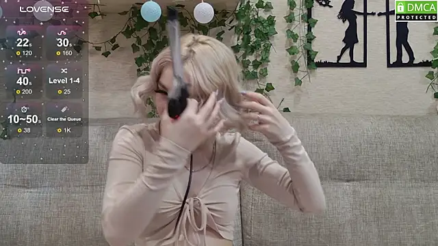 Girl Meow18 online show from June 2026 12:46:02 AM