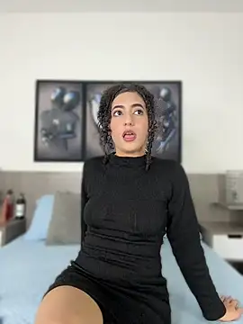 Snapshot of Odett_Khastoff chatting on April 2026 01:16:02 PM Odett Khastoff online show from April 2026 01:16:02 PM