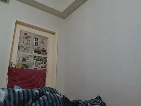 Snapshot of Kinkydarkberry chatting on April 2026 03:34:02 AM Kinkydarkberry online show from April 2026 03:34:02 AM