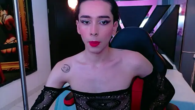 Sharlon  online show from April 2026 12:32:02 PM