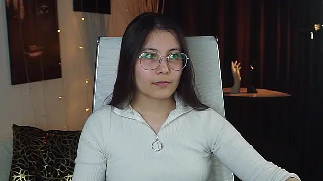 ElisonAvergarden online show from April 2026 03:22:02 PM