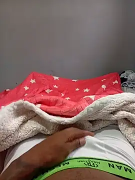 NegiSouza157 online show from April 2026 08:35:02 PM