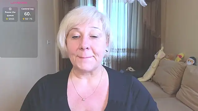 Milane Milky online show from April 2026 04:48:01 AM