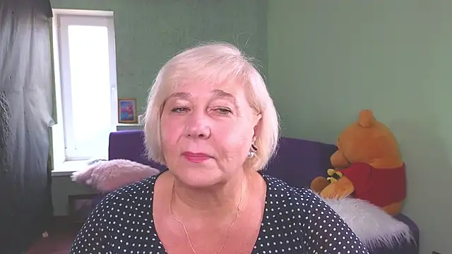 Snapshot of Milane_Milky chatting on June 2026 06:15:02 AM Milane Milky online show from June 2026 06:15:02 AM