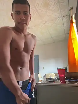 noahdark  online show from April 2026 07:22:01 PM