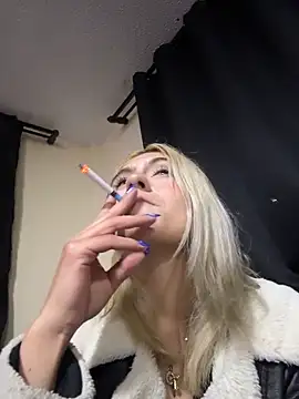 Lia fire online show from April 2026 03:06:01 AM