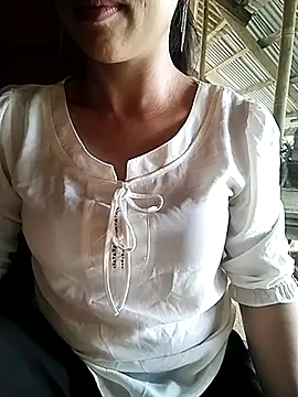 Lisa-aa online show from April 2026 05:24:02 AM