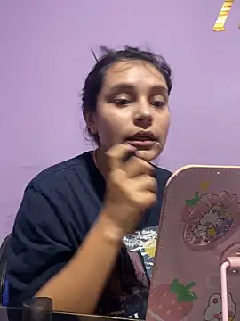 SamanthaColen  online show from April 2026 01:15:01 AM