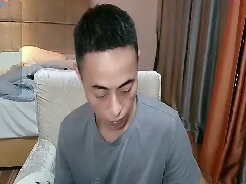 Snapshot of davidboys chatting on April 2026 04:46:01 AM davidboys online show from April 2026 04:46:01 AM