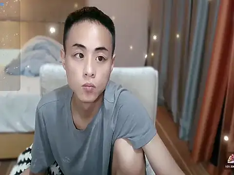 Snapshot of davidboys chatting on April 2026 02:00:02 PM davidboys online show from April 2026 02:00:02 PM