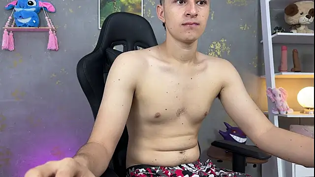 noah magno  online show from April 2026 10:27:02 AM