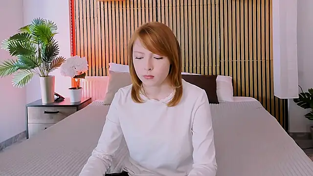 CherryCrushLove online show from April 2026 07:45:01 AM