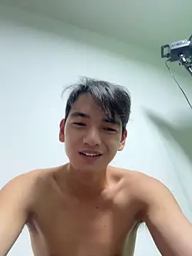 XHR2 online show from April 2026 08:17:02 AM