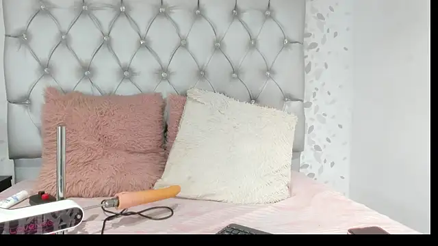 Snapshot of brenda_sofia69 chatting on July 2026 04:39:33 PM brenda sofia69 online show from July 2026 04:39:33 PM