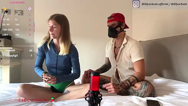 Snapshot of thePhantomXtheBeast chatting on April 2026 04:41:02 PM thePhantomXtheBeast online show from April 2026 04:41:02 PM