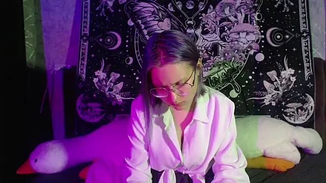 little chappy online show from June 2026 01:59:02 PM