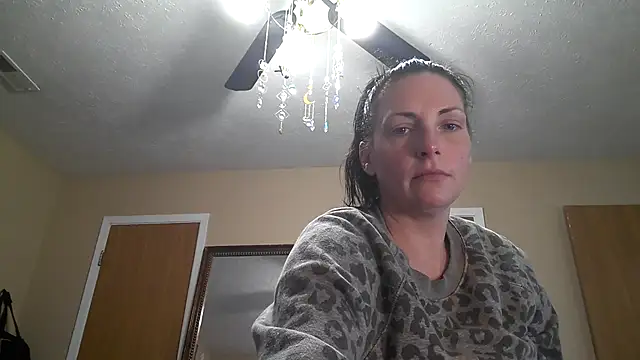 taylorsunshine online show from April 2026 03:53:01 PM