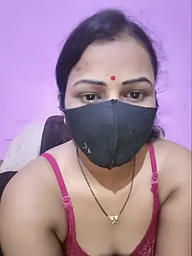 Snapshot of Legend_choice chatting on July 2026 10:47:02 PM Legend choice online show from July 2026 10:47:02 PM