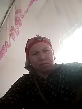 Snapshot of jikey-bibi chatting on April 2026 04:02:02 AM jikey-bibi online show from April 2026 04:02:02 AM