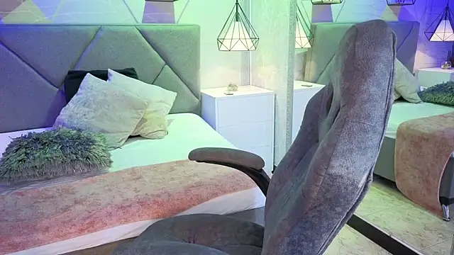 brendasweet10 online show from April 2026 04:53:01 AM