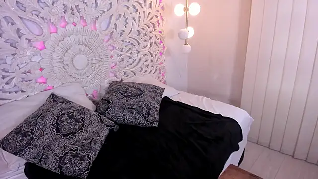 Clehon grant online show from April 2026 07:58:02 PM