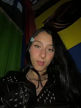 lhiamfitt10 online show from April 2026 04:28:01 AM