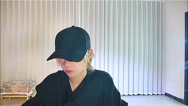 wumei-001 online show from April 2026 01:49:02 AM